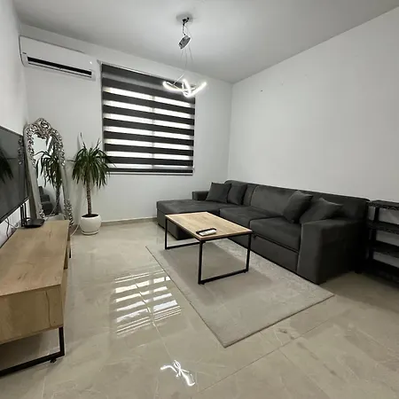 For Rent In Kyrenia, North Cyprus Daire *